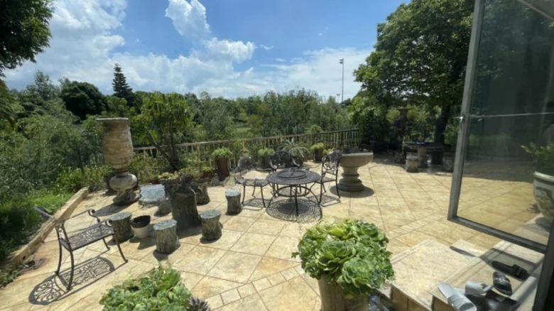 Kunming Dianchi Golf Club - View 18