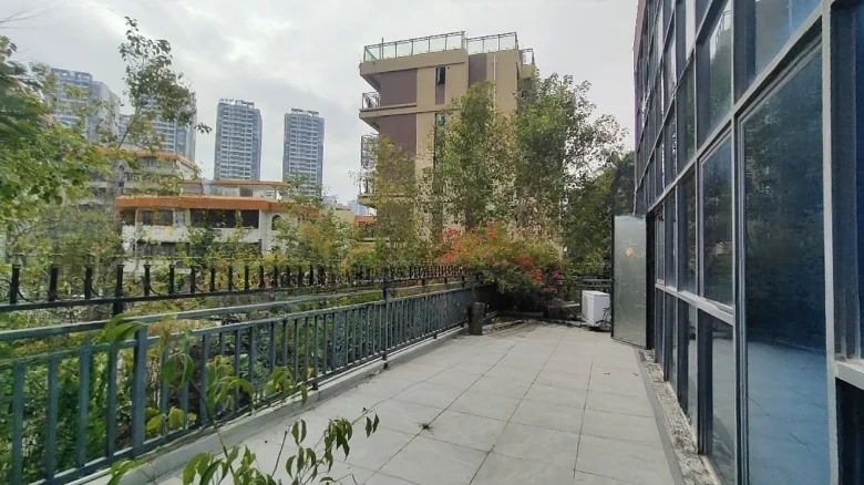 Fenghuang City (No. 17 Kangqiang Second Transverse Road) - View 28