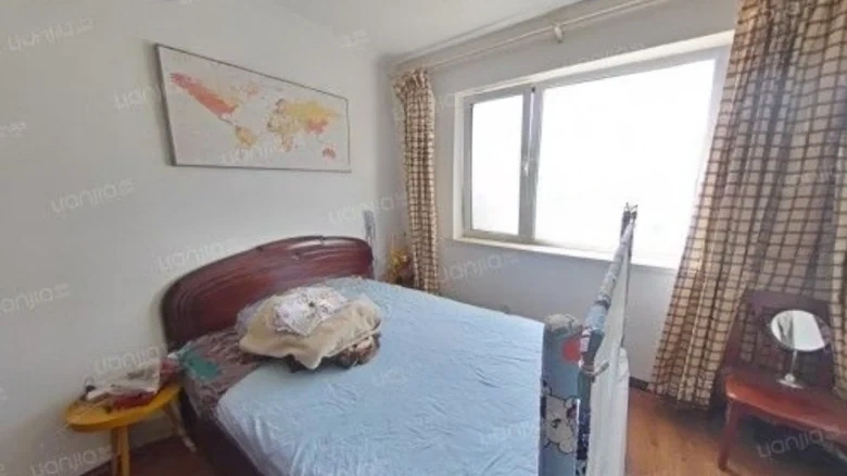 Central International - View 2