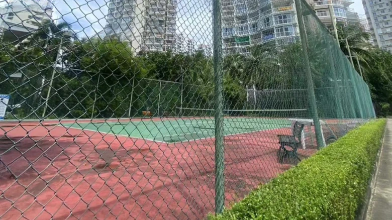 Blue Sea and Sky Phase I - View 5