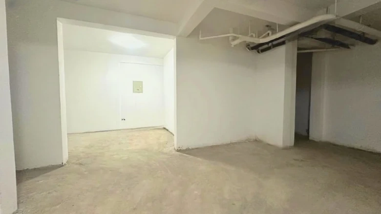 Riverside Grand Mansion - View 12