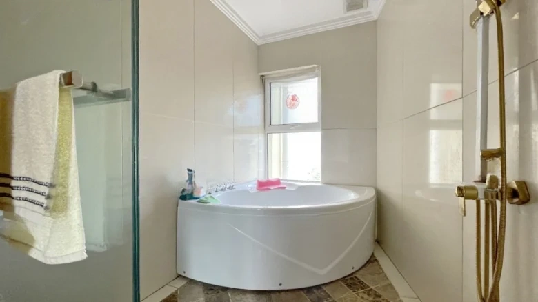 Silver Garden Residence - View 25