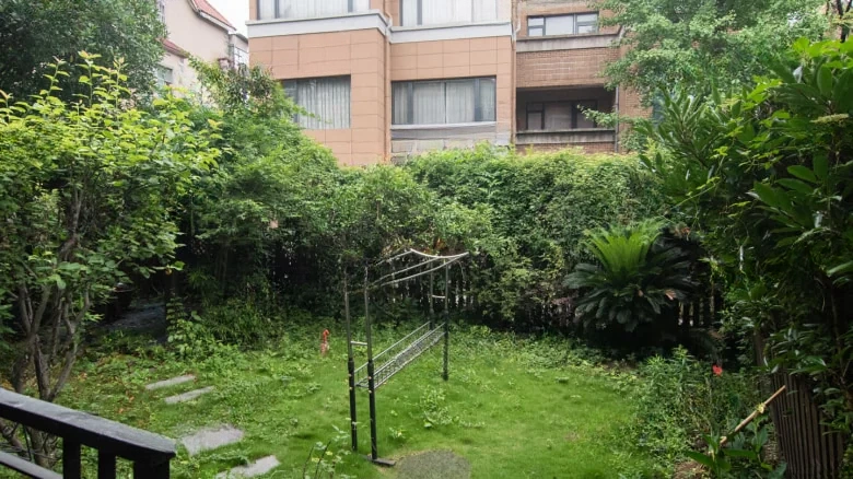 E Jun Garden - View 16