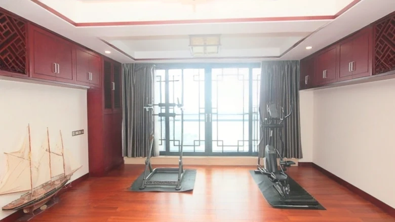 Ten Thousand Things Gold Sand Bay Plaza - View 2