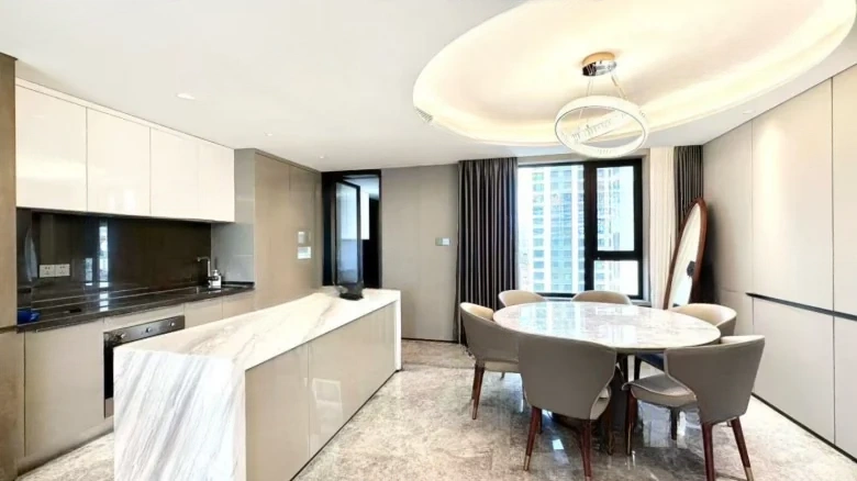 Golden Land Peak Hub - View 5