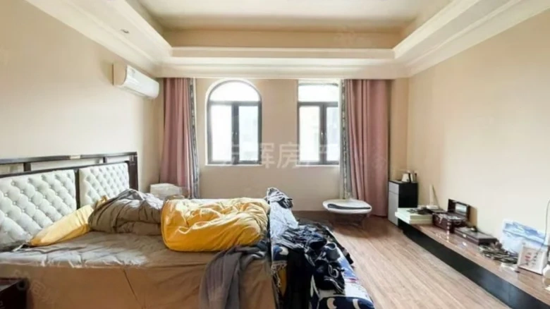 Jade Mansion District - View 6