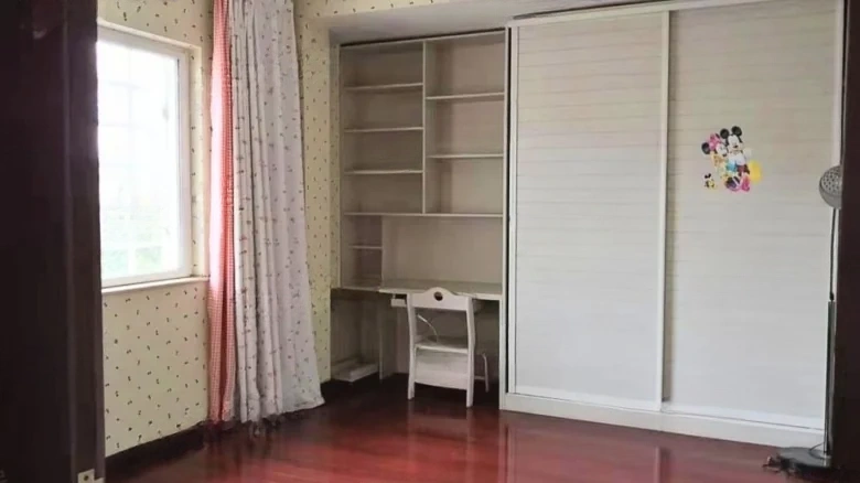 Gold Coast Villa - View 3