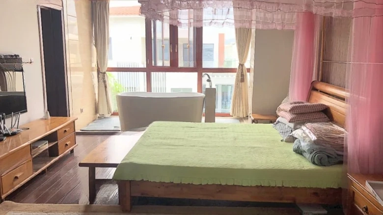 Rulong Beauty Three District A Zone - View 3