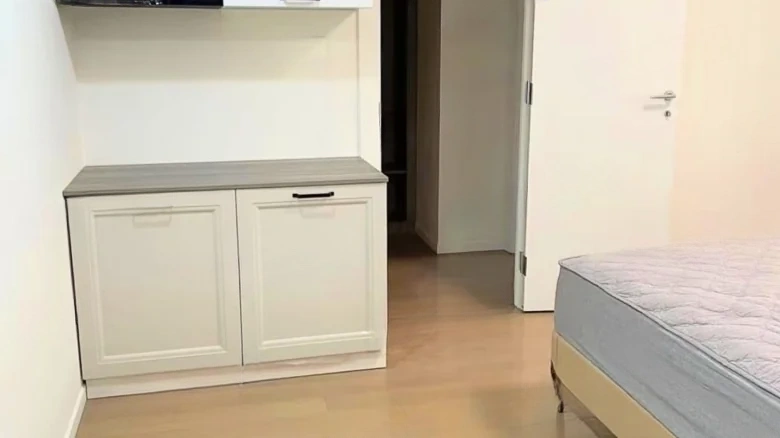 Water Accumulation Abundant Fragrance Moon Listening Pavilion - View 2