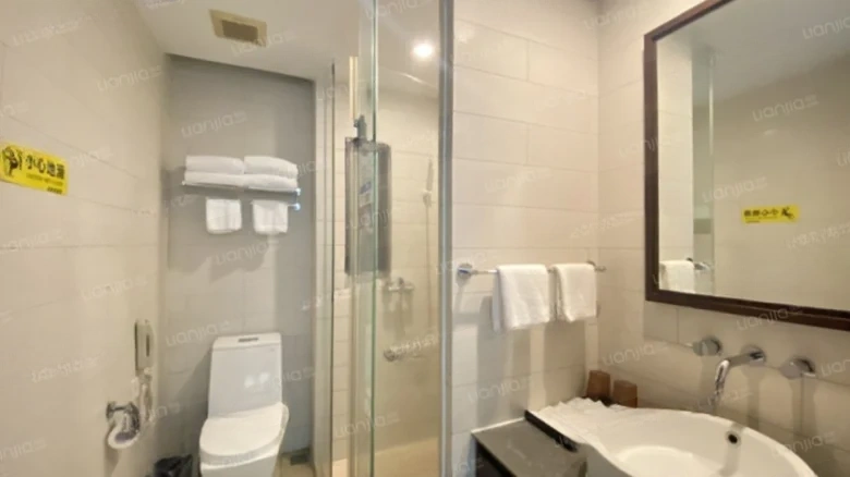 Half Mountain Peninsula Donghai Bay Phase III - View 6