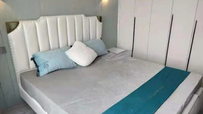 Yinzuo Square - View 2