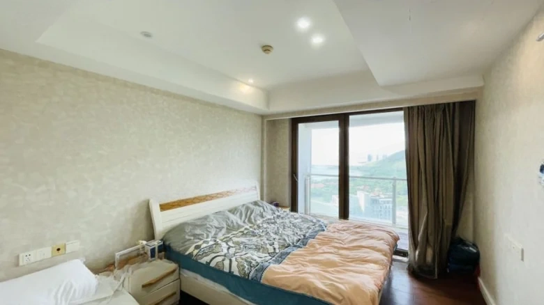 Half Mountain Peninsula Central Sea View Boulevard - View 3