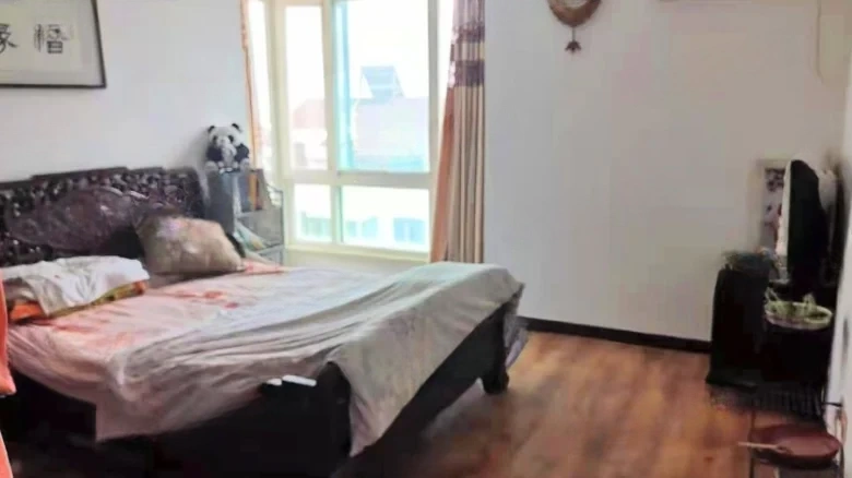 Sunshine Mountain Villa - View 2