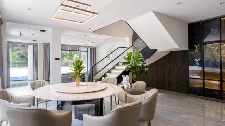 Ronaldo Sanya Bay Golf District One - View 9