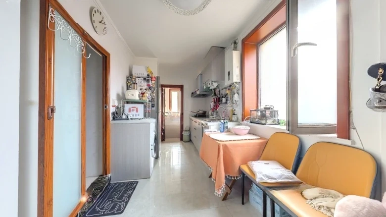 Anhua Li Community - View 5