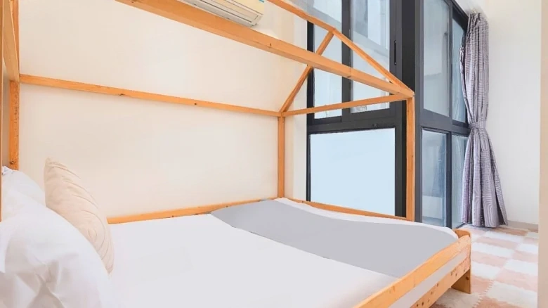 Hongzhou Fragrant Pavilion Left Bank - View 2