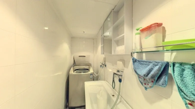 Elyatt Bay Phase II - View 17