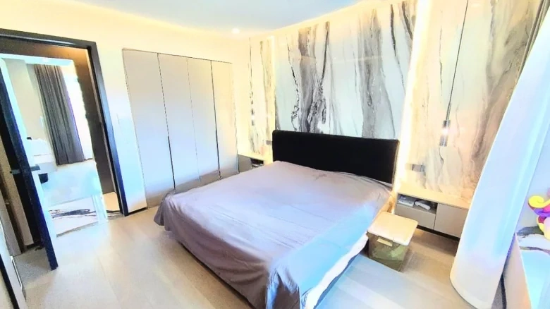 Jade Bright Garden - View 3