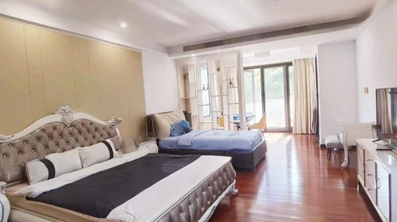 Half Mountain Peninsula Twin Bays Phase II - View 4