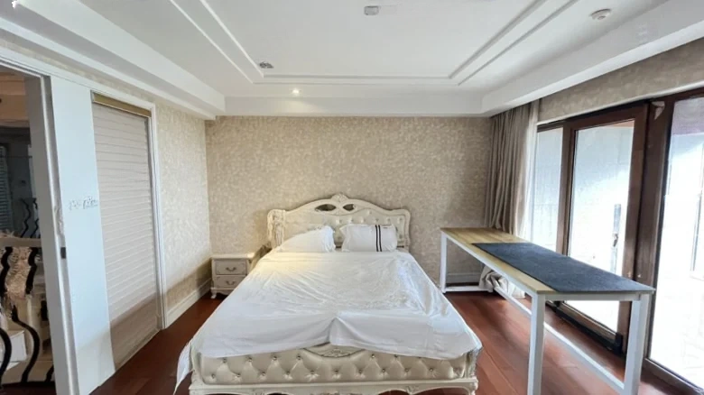 Half Mountain Peninsula Central Sea View Boulevard - View 4