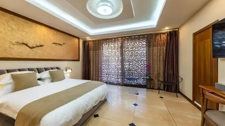 Sunshine Coast - View 3