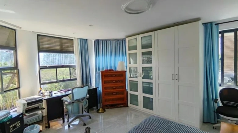 Sunshine Palm Bay - View 2