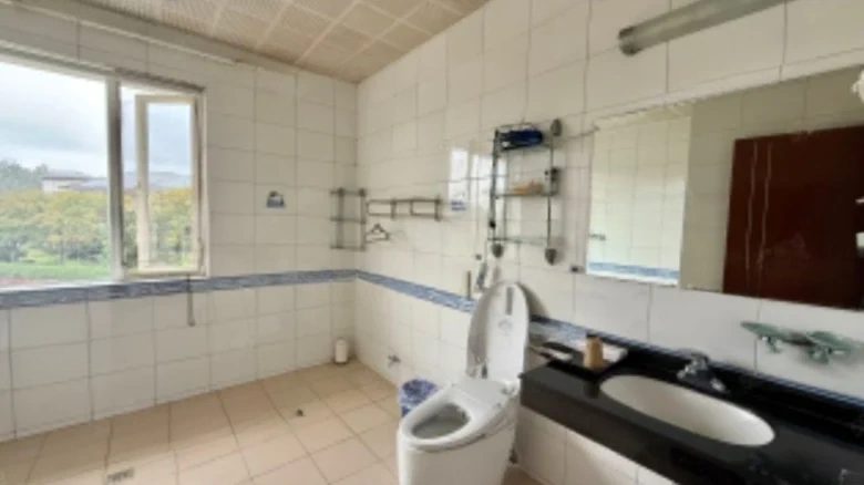 Colorful Cloud Waterside Pavilion - View 10