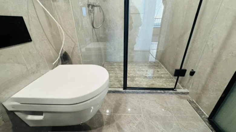 Brocade Ripples Heavenly Sequence - View 14