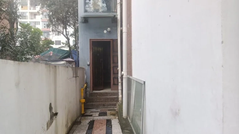 Beyond Zone One - View 15