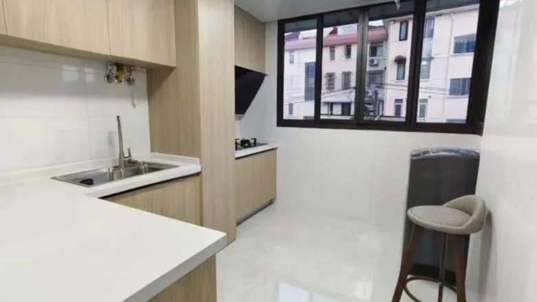 Lianfeng New Garden No. 5064, Lane 3651, Shangnan Road - View 3