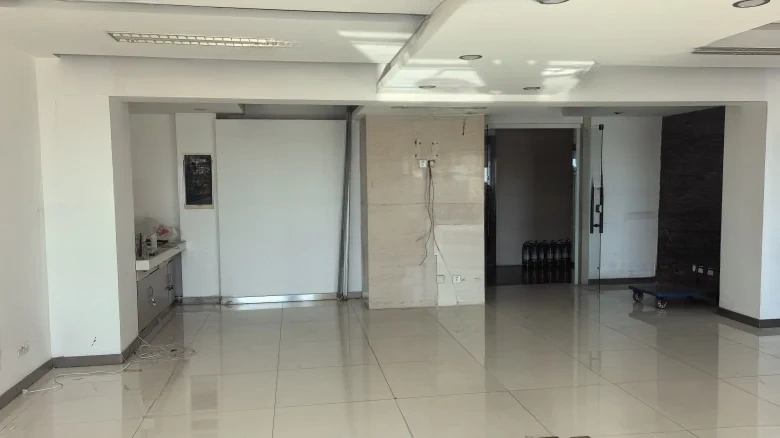 China Ocean Tower Gate - View 2