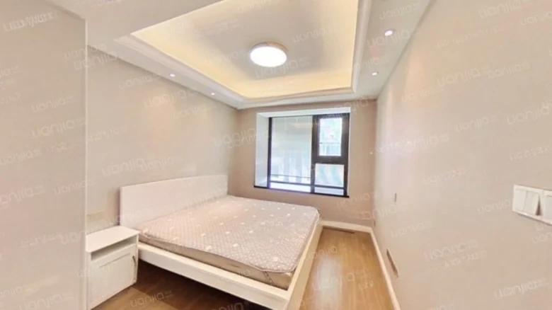 Jinmao Mansion West Suburb - View 1