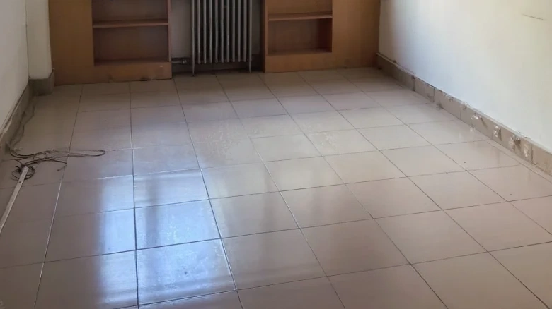 Xinye Tower - View 3