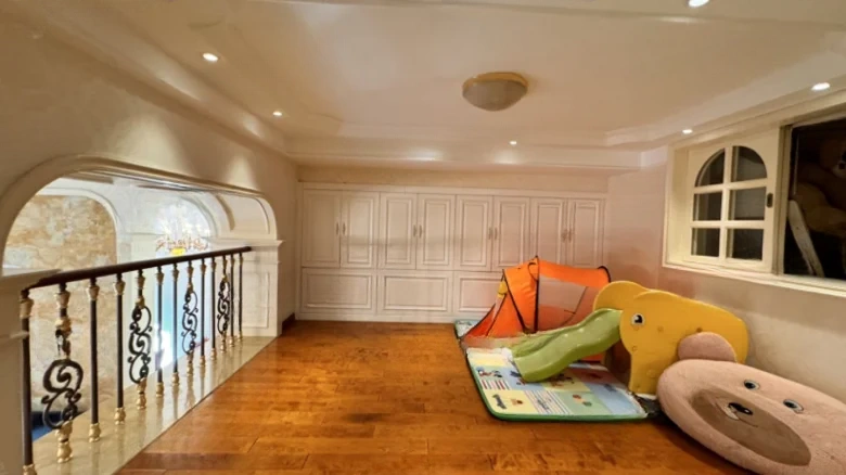 Dianchi Weicheng Yuehu Jun - View 4