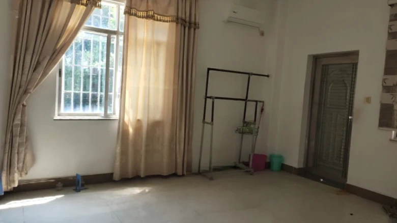 Royal Garden - View 2