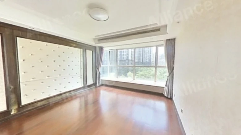 Lucas Commercial Capital - View 2