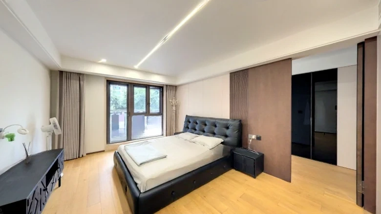 Zhong Liang Shou Fu Yi Hao Yuan - View 4