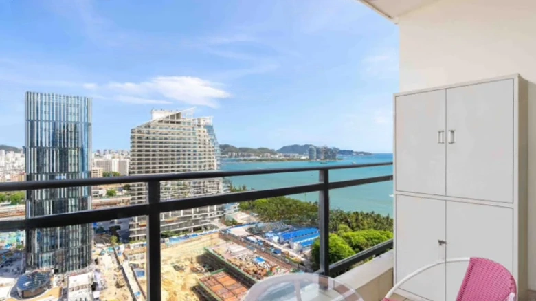 Sanya Golden Phoenix Seaview Apartment - View 12