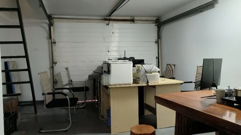 Dianchi Ancient House - View 5