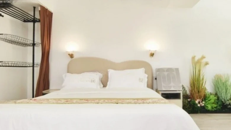 Phoenix Sail Tower - View 2