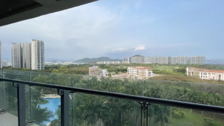 Half Mountain Peninsula - View 10