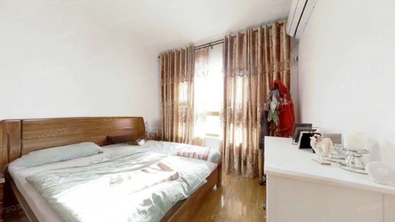 High-Tech Garden Residence - View 4