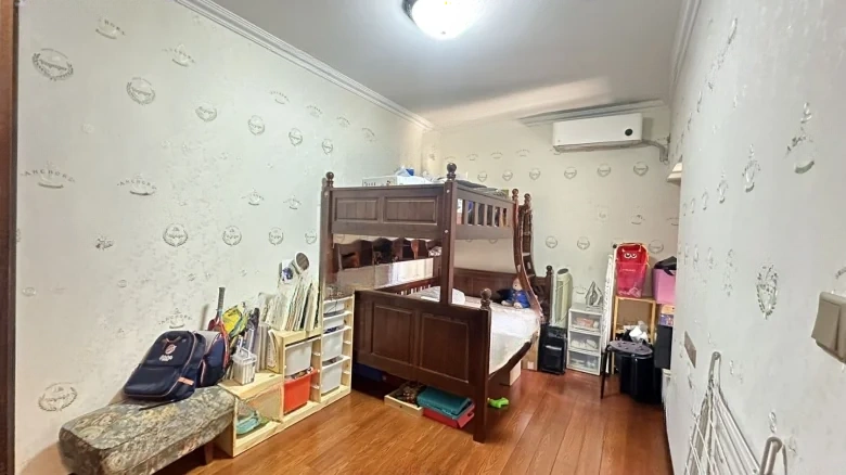 Zhonghai Cheng Nan Hua Fu - View 3