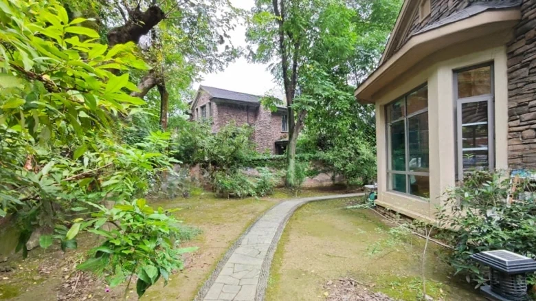 Evergreen Humanities Villa - View 26