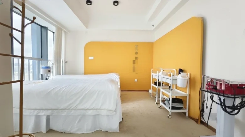 Lanzhou Center Office Tower - View 5