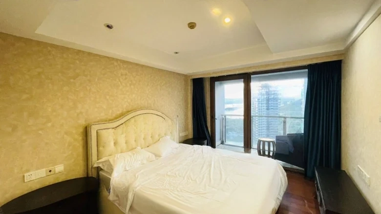 Half Mountain Peninsula Central Sea View Boulevard - View 3