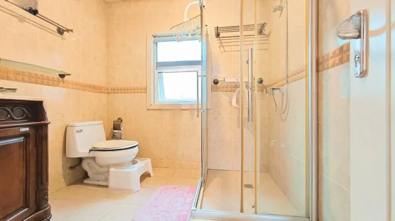 Evergreen Humanities Villa - View 22