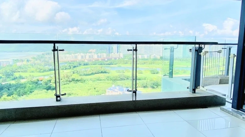 Half Mountain Peninsula - View 3