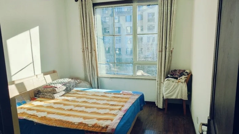 Luhua Flower Abundance Perfume Dew - View 4