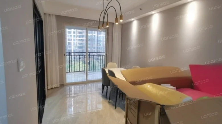 Beichen Triangle C3 - View 6